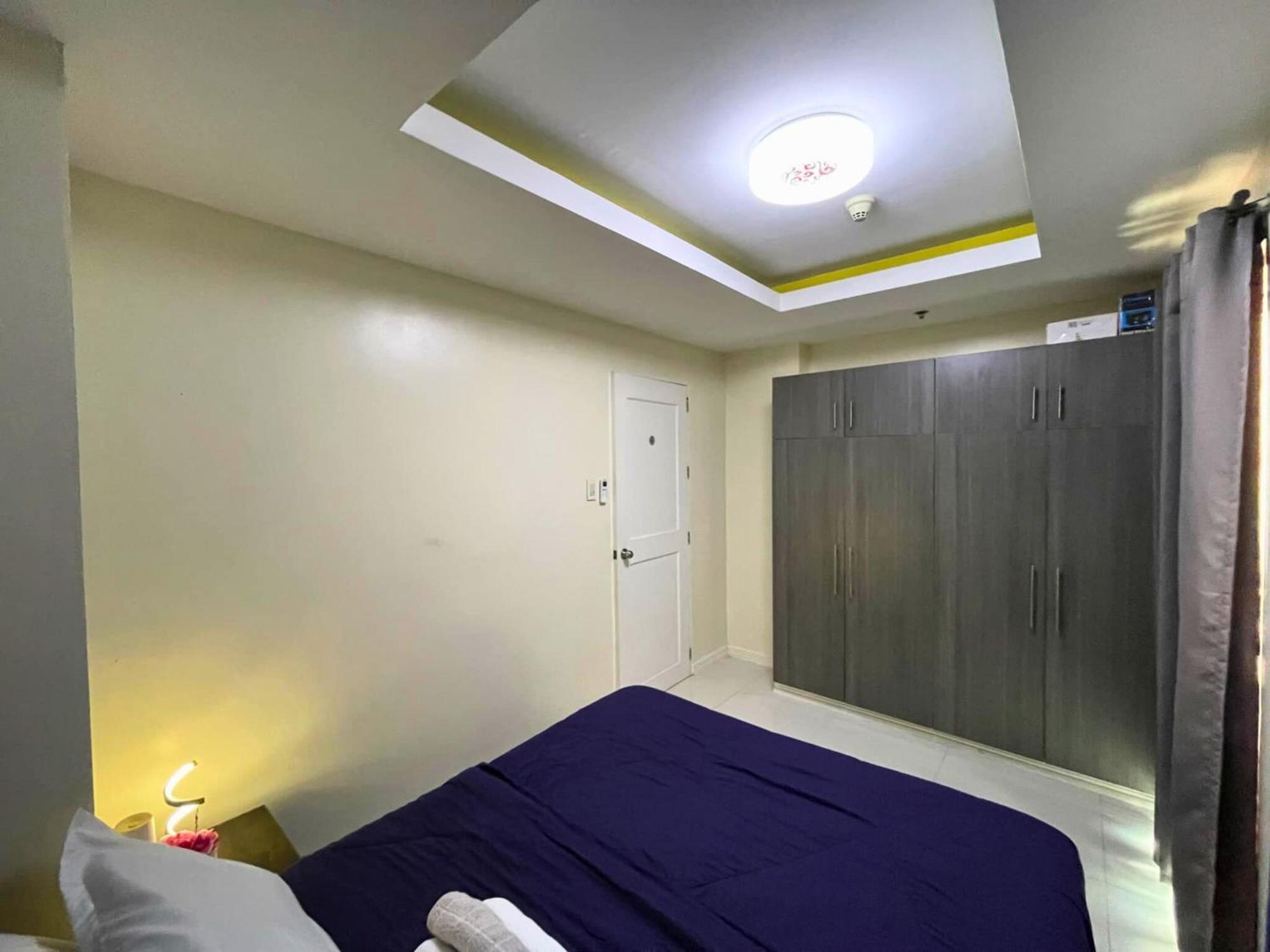 Near Us Embassy X Free Unlimited Pool, Massage & Sauna Access X Promo This Month! Explore Deluxe Studio W Balcony In Manila Perfectly Situated Near Naia Airport, Heart Of Manila Updated 2025 Price For Your Unforgettable Ultimate Staycation Experience المظهر الخارجي الصورة